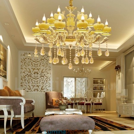 Candelabru din metal tradițional clasic integrat cu 15 lumini Candelabru din metal tradițional clasic integrat cu 15 lumini