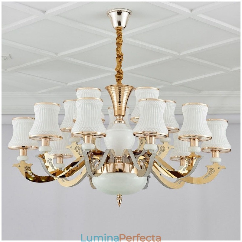 Candelabru din metal tradițional clasic integrat cu 15 lumini