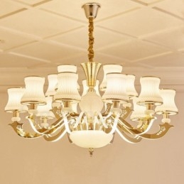 Candelabru din metal tradițional clasic integrat cu 15 lumini