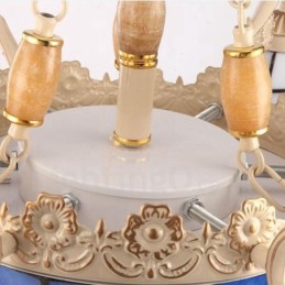 Candelabru metalic integrat în stil mediteranean cu 5 lumini cu abajur din sticlă