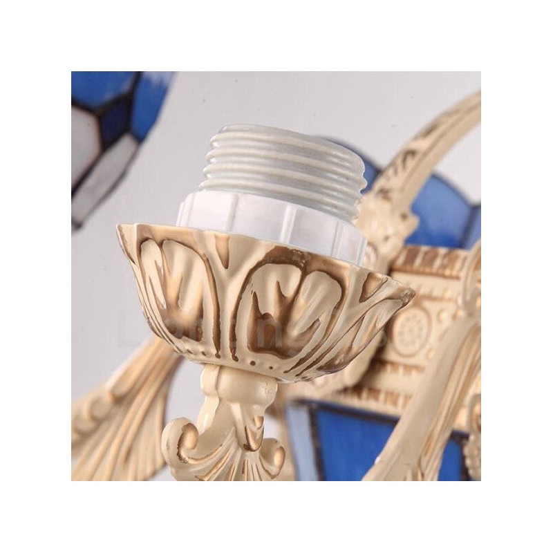 Candelabru metalic integrat în stil mediteranean cu 5 lumini cu abajur din sticlă