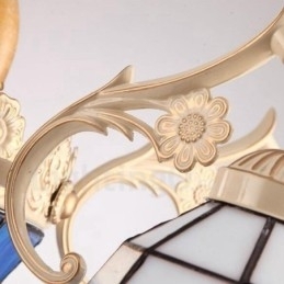 Candelabru metalic integrat în stil mediteranean cu 9 lumini, cu abajur din sticlă