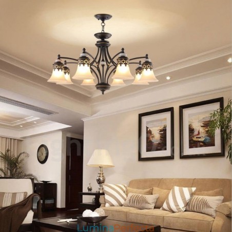 Candelabru din metal tradițional clasic integrat cu 8 lumini Candelabru din metal tradițional clasic integrat cu 8 lumini
