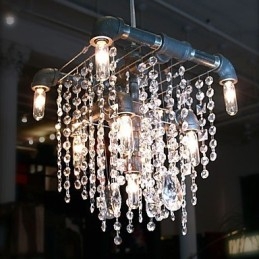 Candelabru caracteristic în stil nord-american, cu 9 lumini, cu design de țeavă