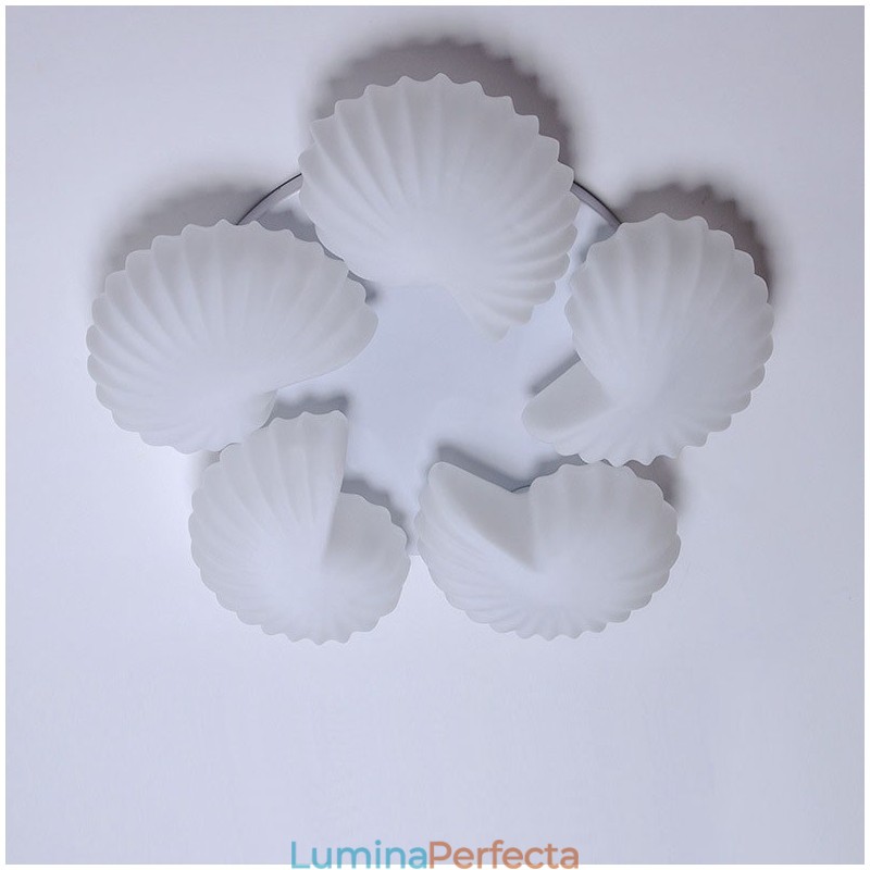 Candelabru tradițional clasic integrat Conch 5 lumini cu abajur din sticlă