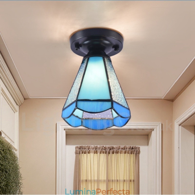 Lumină integrată în stil mediteranean