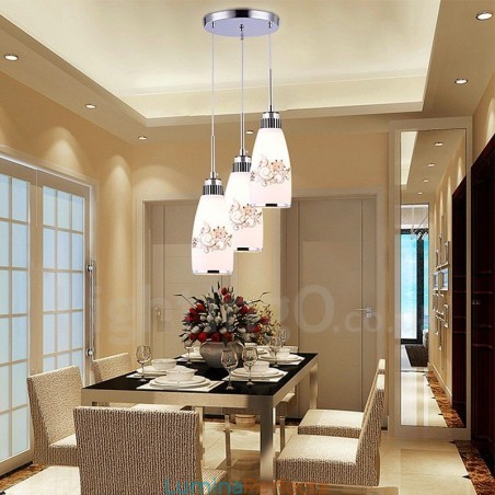 Lampă suspendată din metal, modernă, integrată, cu 3 lumini Lampă suspendată din metal, modernă, integrată, cu 3 lumini