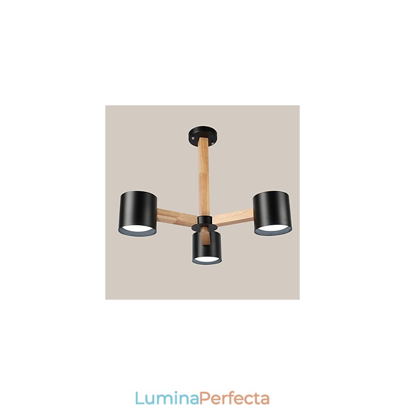 Caracteristică de pictură vintage pentru candelabru metalic