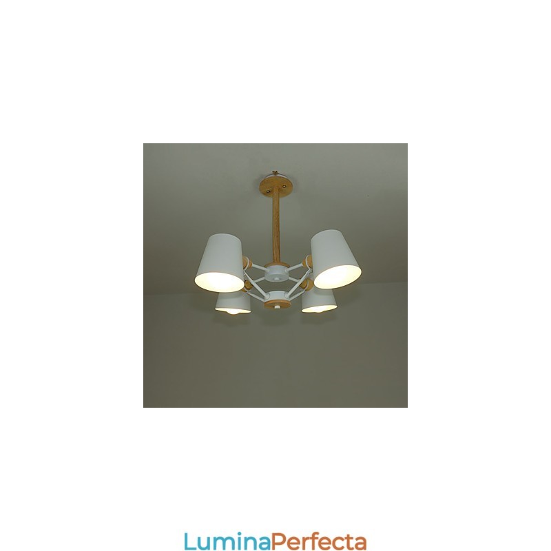 Candelabru din metal cu 4 lumini multicolore din lemn de macaron