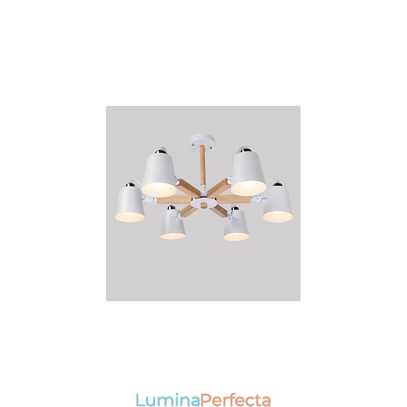 Caracteristică de pictură vintage pentru candelabru metalic