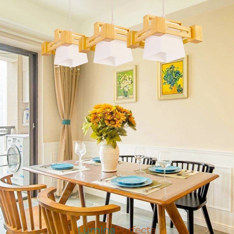 Lampă suspendată cu 3 lemn deschis, modern și contemporan în stil nordic, cu abajur din material textil