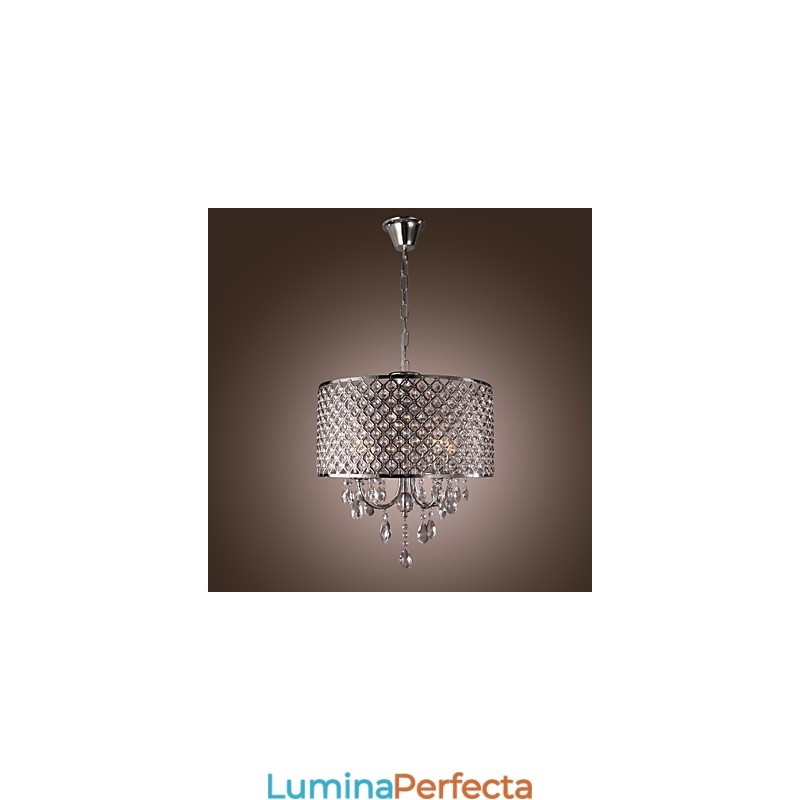 Candelabru tradițional din metal cromat din cristal
