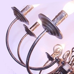 Candelabru din metal al altor designeri retro stil lumânare