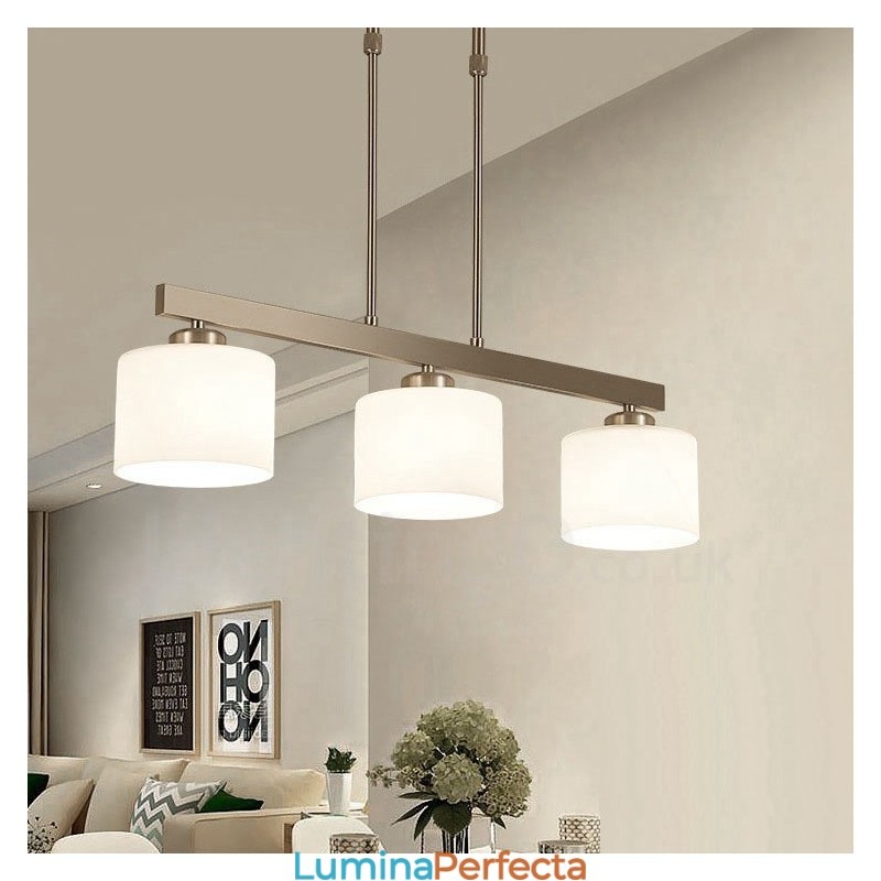 Candelabru de interior cu 3 lumini, cromat modern, iluminat suspendat pentru casă. Corpuri de iluminat cu abajururi de sticlă