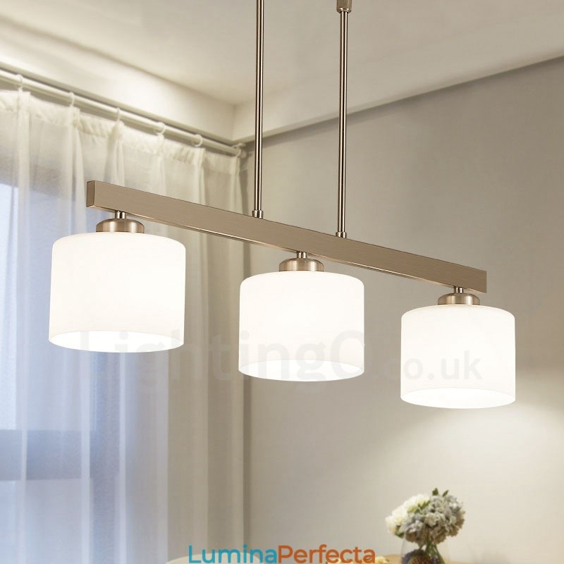 Candelabru de interior cu 3 lumini, cromat modern, iluminat suspendat pentru casă. Corpuri de iluminat cu abajururi de sticlă