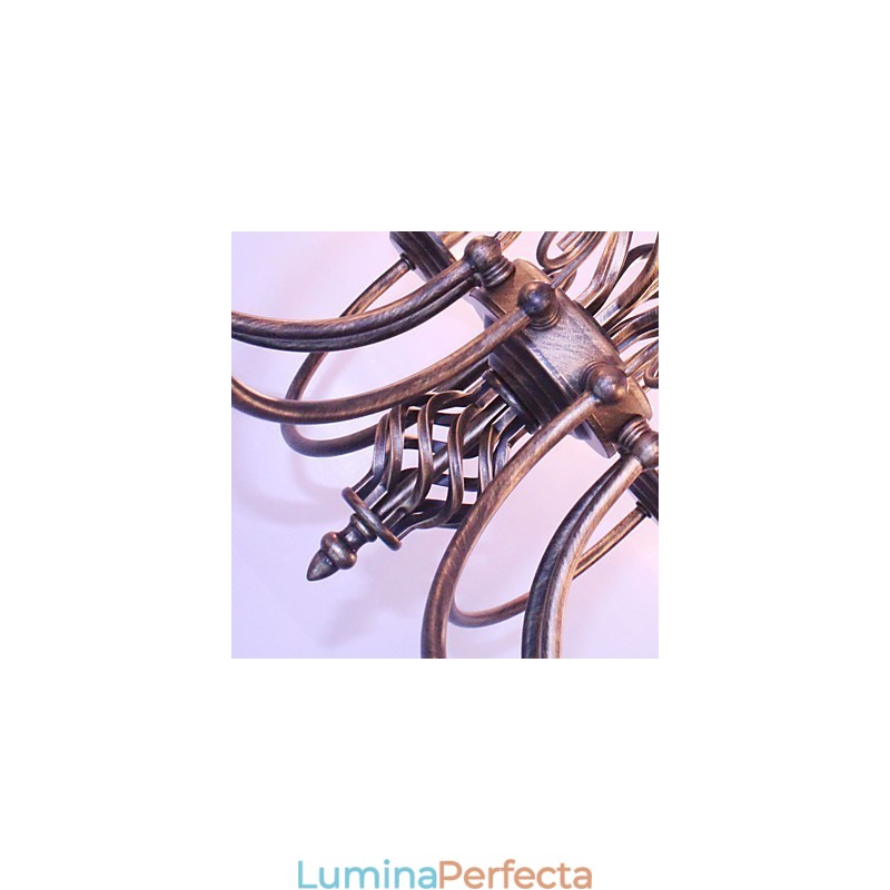 Candelabru din metal al altor designeri retro stil lumânare
