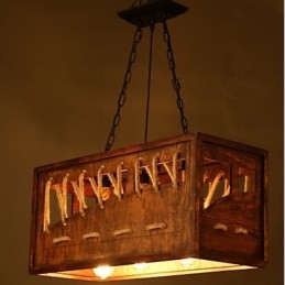 Candelabru minimalist din lemn
