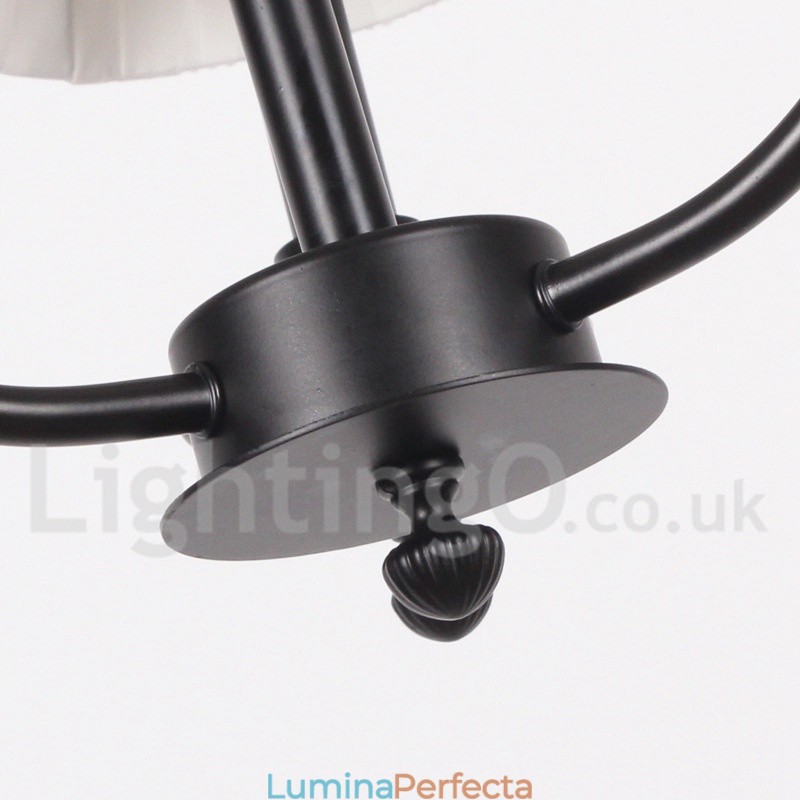 Candelabru negru, retro, în stil lumânare, cu 3 lumini