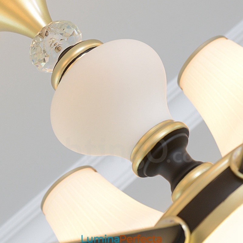 Candelabru modern, contemporan, retro, de lux, din cristal, cu abajur din sticlă