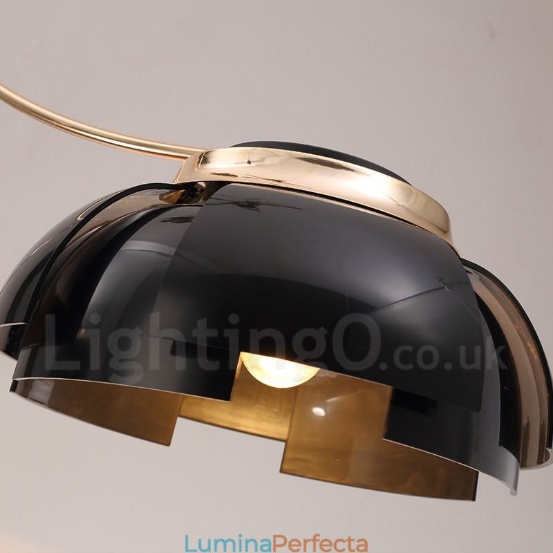 Candelabru modern contemporan din oțel cu 3 lumini și abajur din acril