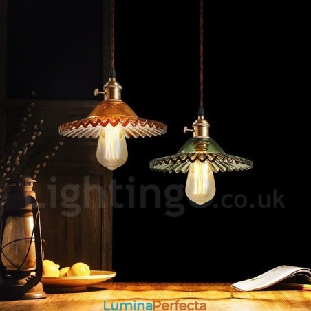 Rustic Lodge Retro Lampă suspendată din oțel cu 1 lumină și abajur din sticlă Rustic Lodge Retro Lampă suspendată din oțel cu 1 lumină și abajur din sticlă