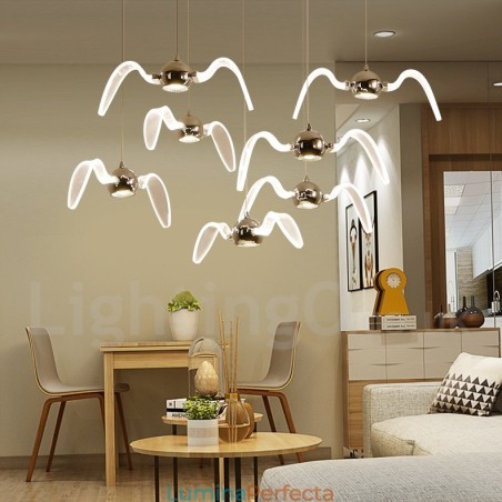 Lampă suspendată modernă și contemporană Lampă suspendată modernă și contemporană
