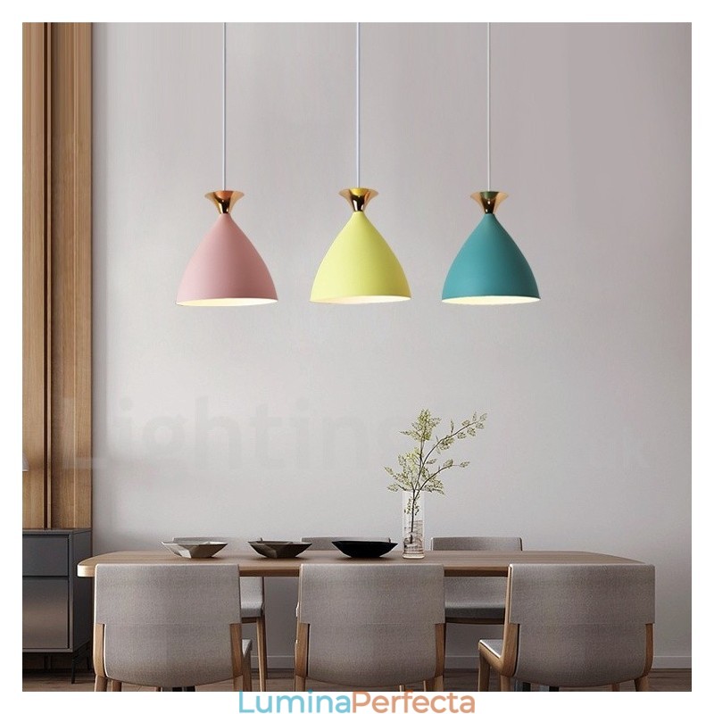 Lampă suspendată modernă și contemporană