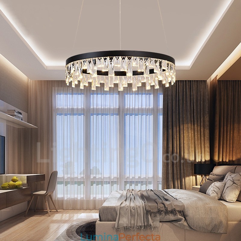 Lampă suspendată din cristal cu design modern cerc