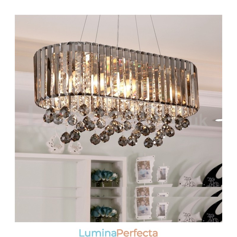 Candelabru dreptunghiular de cristal la preț accesibil