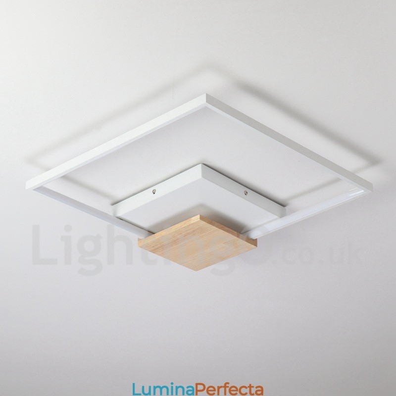 Plafoniera din lemn pătrată albă reglabilă. Plafoniera ultrasubțire poate fi folosită și ca lampă de perete