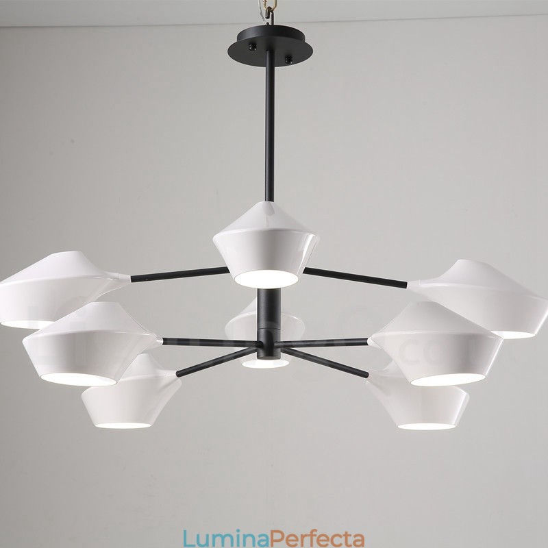 Candelabru din țeavă modern și contemporan cu nuanțe acrilice alb-negru