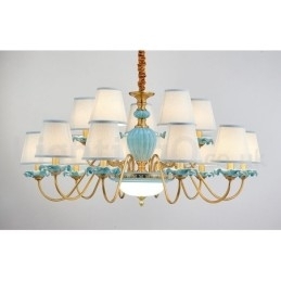 Candelabru cu pandantiv din alamă, retro, vintage, din ceramică, cu nuanțe de țesătură albastră