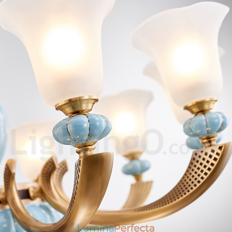 Candelabru cu pandantiv din alamă din ceramică, retro, vintage, cu abajururi de sticlă