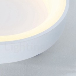 Plafoniera rotundă din lemn, dimmerabilă în mai multe culori, cu abajur din acril, în stil nordic