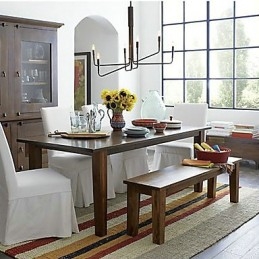 Candelabru din metal cu pictură de țară