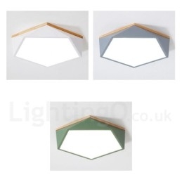 Plafoniera din lemn, cu abajur din acril, în stil nordic