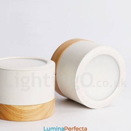 Plafoniera din lemn cu design modern, cu abajur acrilic specială, poate fi folosită și ca lampă de perete Plafoniera din lemn cu design modern, cu abajur acrilic specială, poate fi folosită și ca lampă de perete