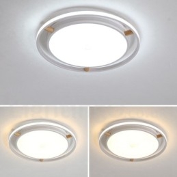 Plafoniera rotundă din lemn, ultra-subțire, cu abajur din acril, în stil nordic.