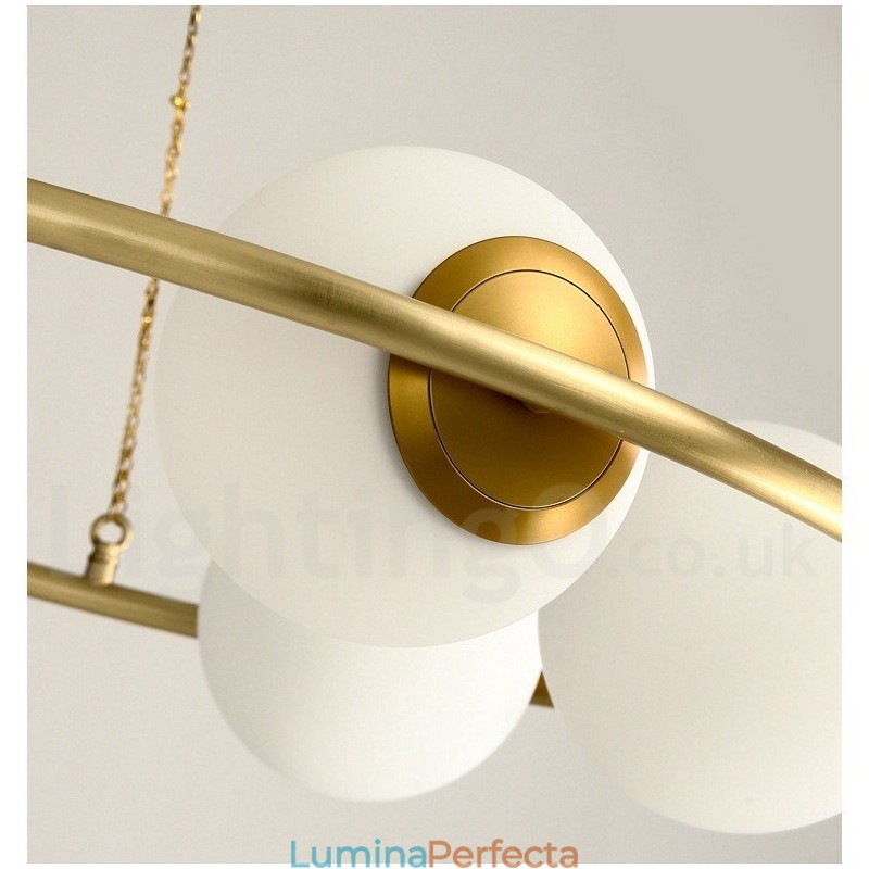 Candelabru rotund rustic Lodge în stil fasole din alamă pură cu nuanțe albe