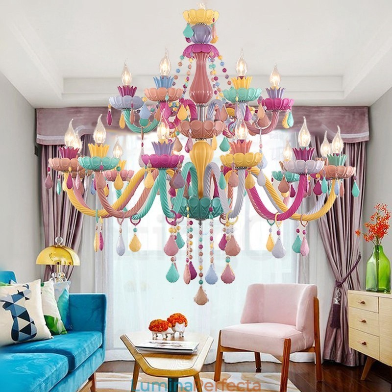 Candelabru Macaron cu 18 (12+6) lumini cu lumânare de cristal multicoloră stil mini pentru copii