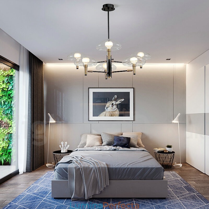 Candelabru cu finisaj vopsit galvanizat cu 6 lumini cu abajururi din sticlă