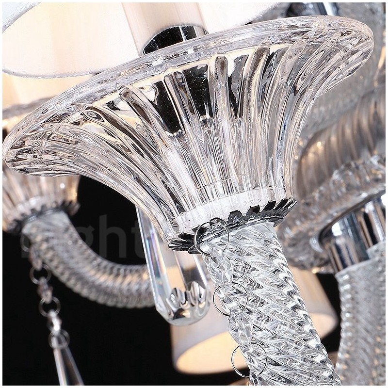 Candelabru de cristal transparent