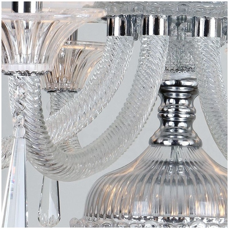 Candelabru de cristal transparent