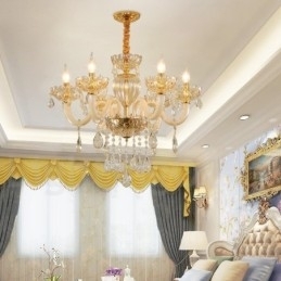 Candelabru de cristal cu 6 lumini de culoare șampanie