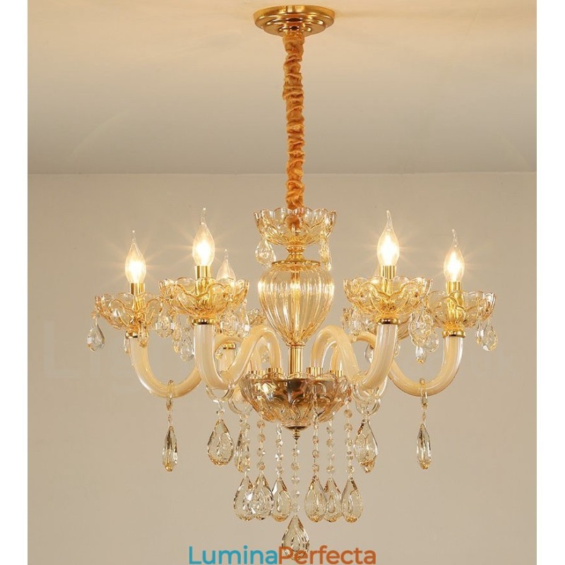 Candelabru de cristal cu 6 lumini de culoare șampanie