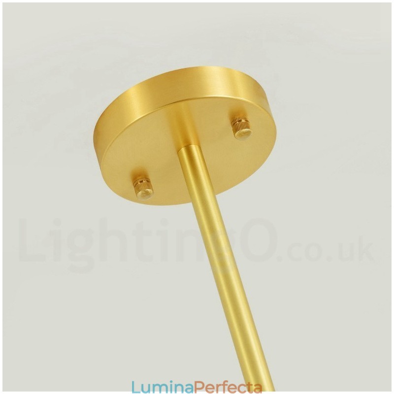 Candelabru cu 12 lumini (8 + 4 lumini) pe două niveluri, alamă pură din nordul Europei, candelabru modern cu molecule de metal.