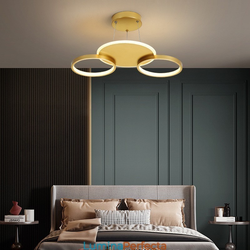 Candelabru de tavan circular, auriu, modern și contemporan, în stil nordic, cu telecomandă, poate fi folosit și ca lumină de perete