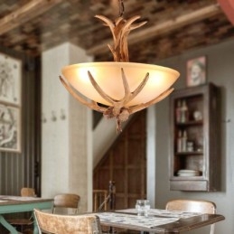 O lumină rustică artistică retro Antler antică cu abajur de sticlă