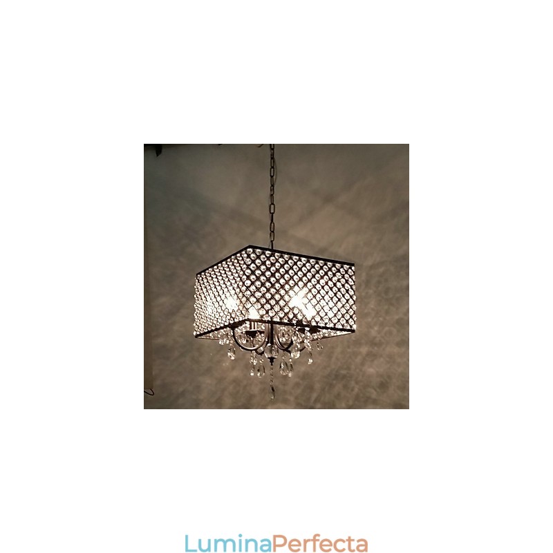 Candelabru din metal cu pictură clasică tradițională din cristal