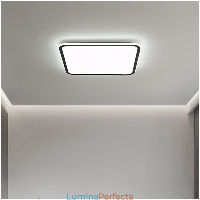 Plafoniera modernă, pătrată, cu încadrare, pentru interior